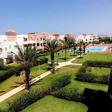 Appartement En Residence + Grande Terrasse Sur Le Toit Saïdia Exterior foto